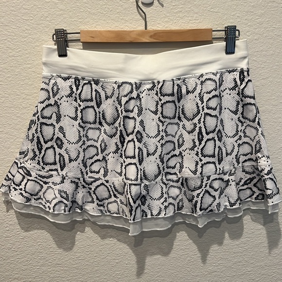 Sofibella Snake Print Tennis Skirt - Picture 5 of 6